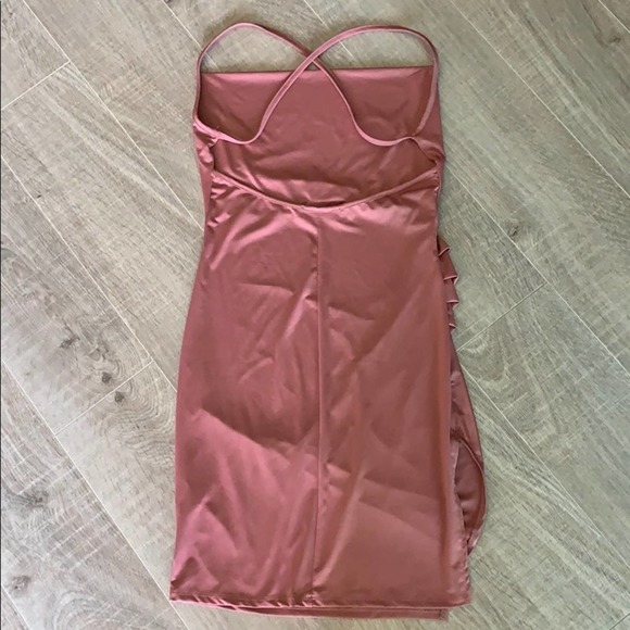 Blue Blush Rushed Bodycon Dress Size Medium - Picture 5 of 7